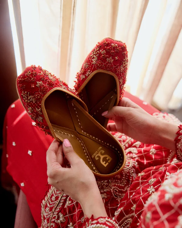 Scarlet Starlet : Juttis - Kareena Kapoor Khan x Fizzy Goblet - Limited Edition